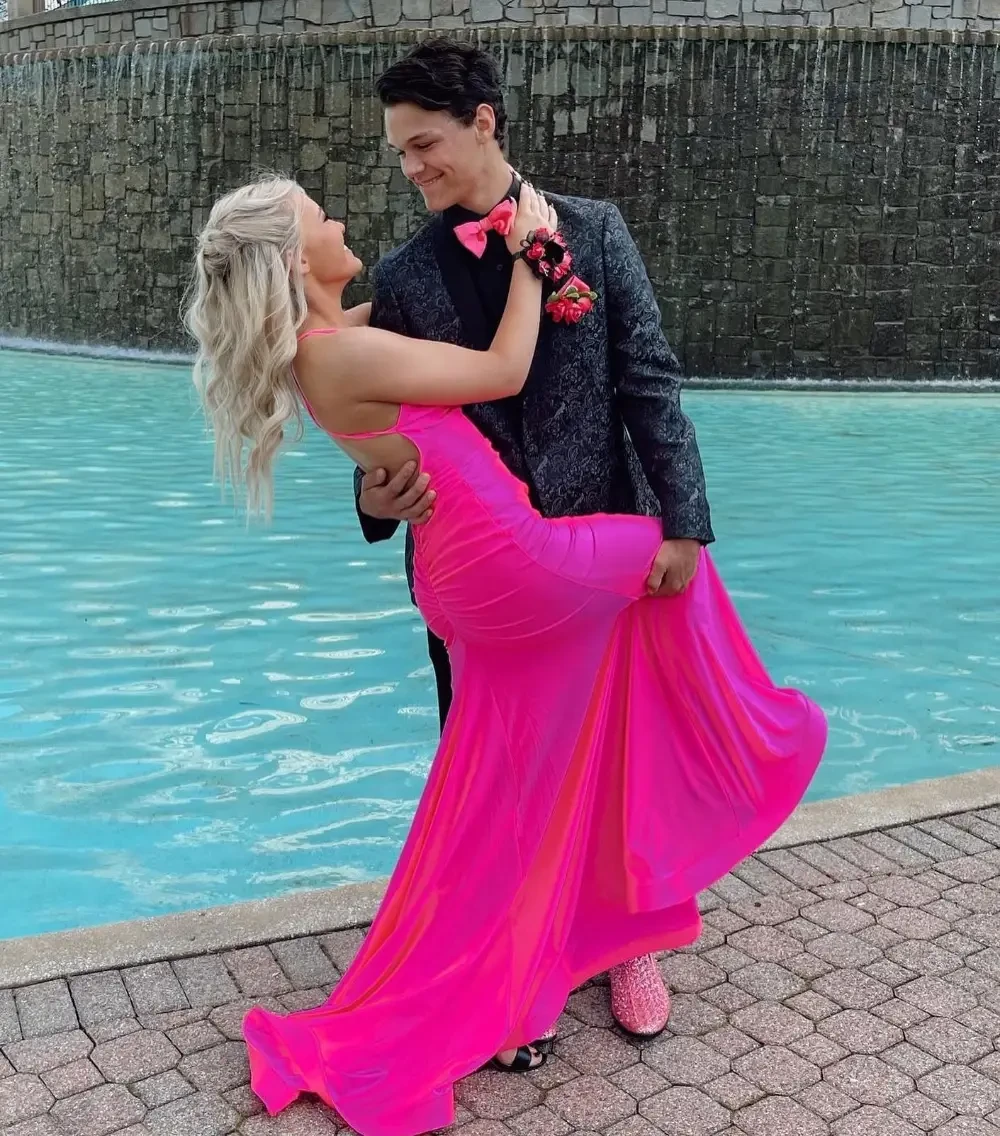 Gallery Image #slidesGrid17