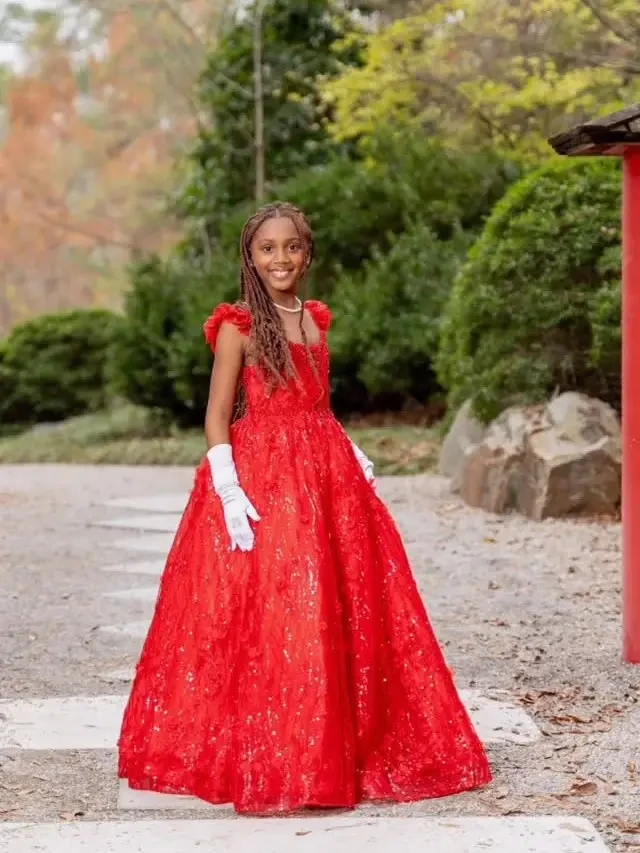 Gallery Image #slidesGrid0