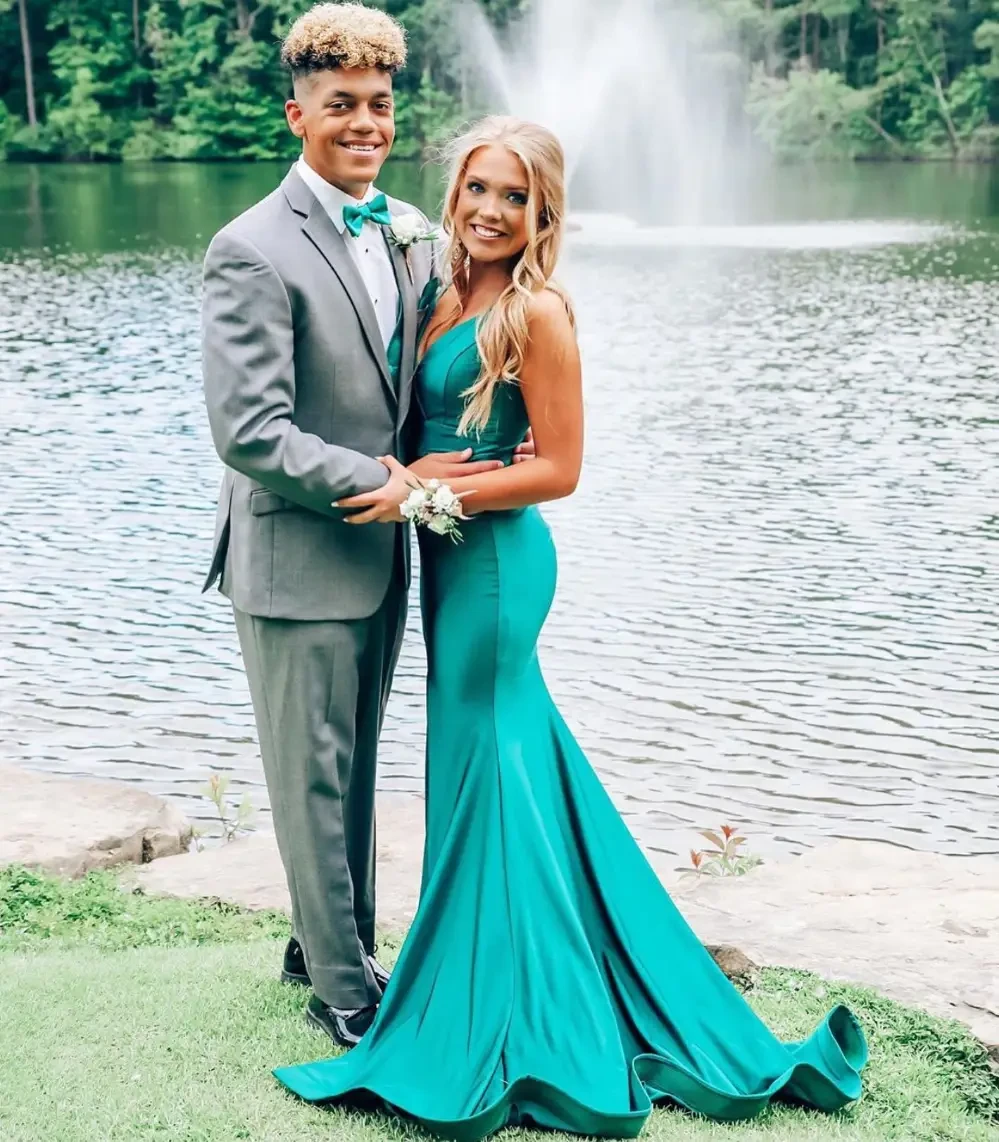 Gallery Image #slidesGrid8