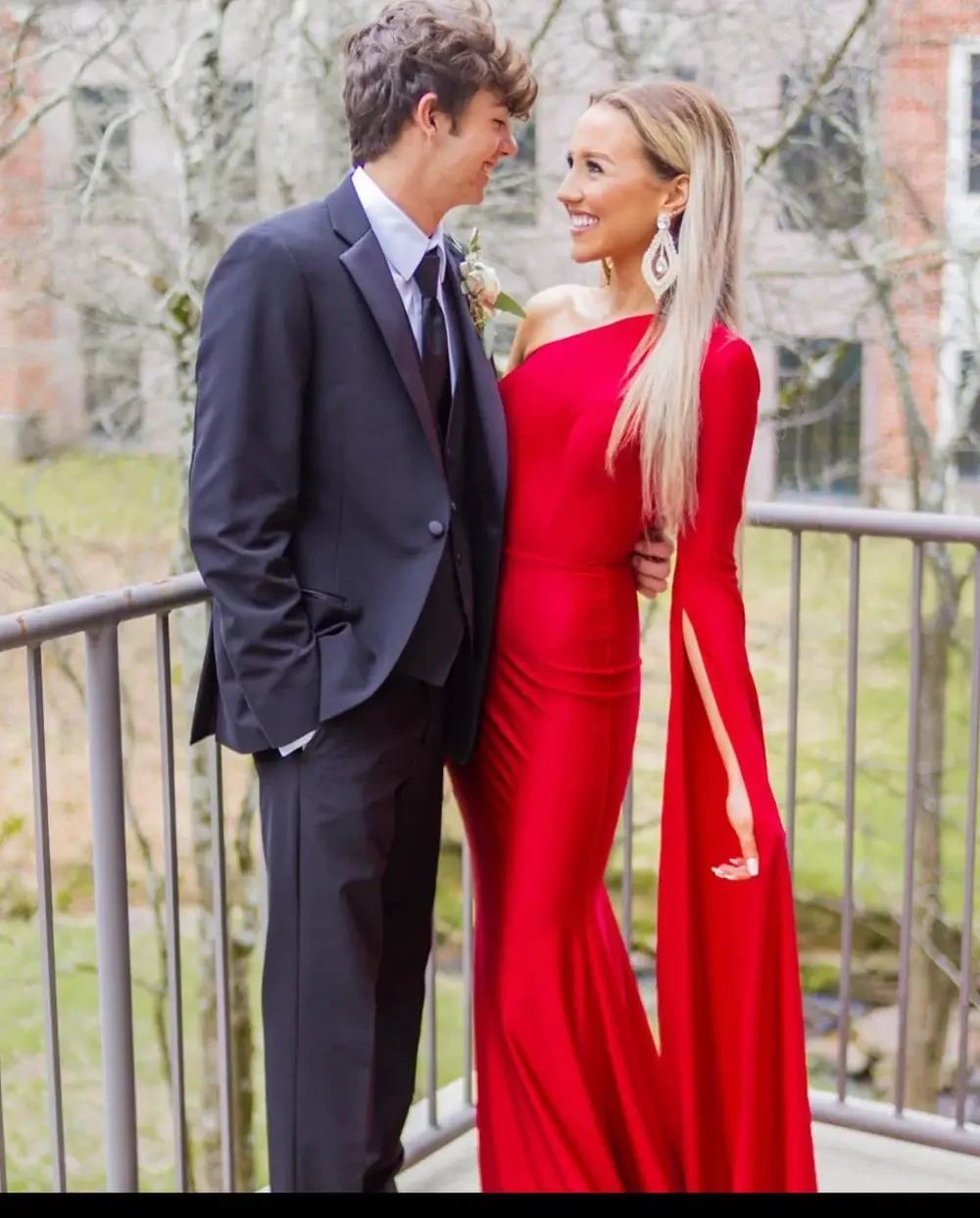 Gallery Image #slidesGrid15